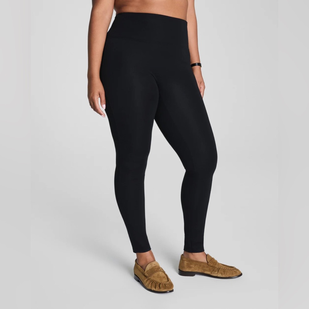 NWT - Spanx SPANXshape™
Everyday Legging 2X Petite